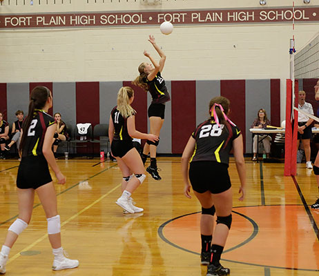 Sarah Paradiso hitting volleyball 